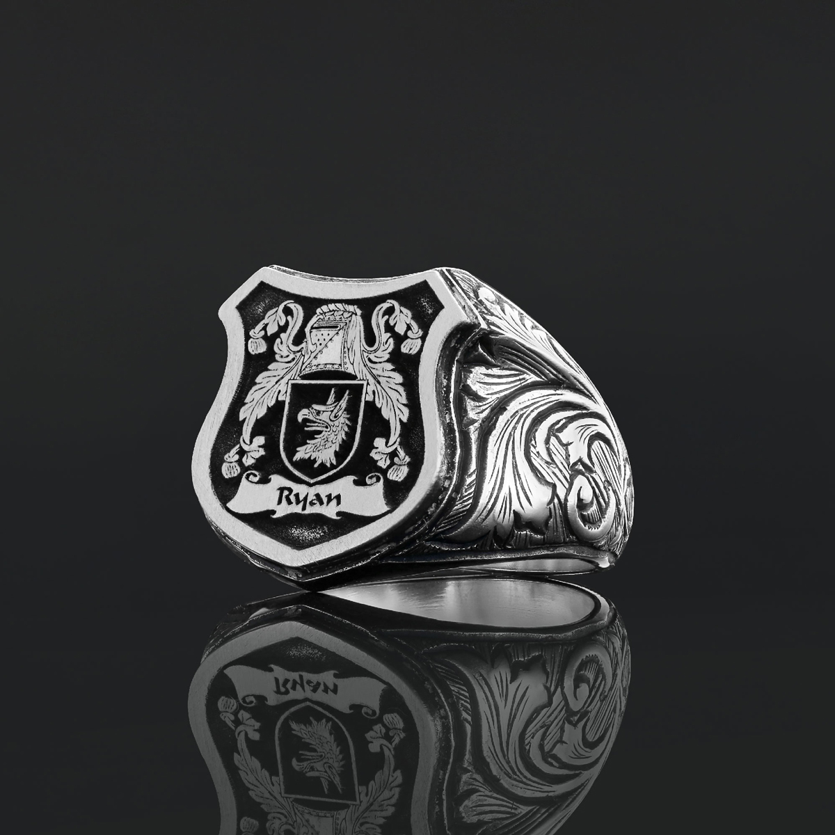 925 Sterling Silver Celtic Design Raised Family Ring