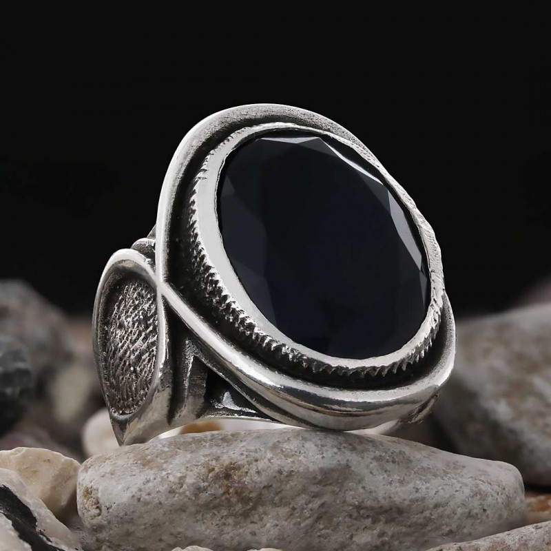 925 Sterling Silver Men Ring With Special Stone