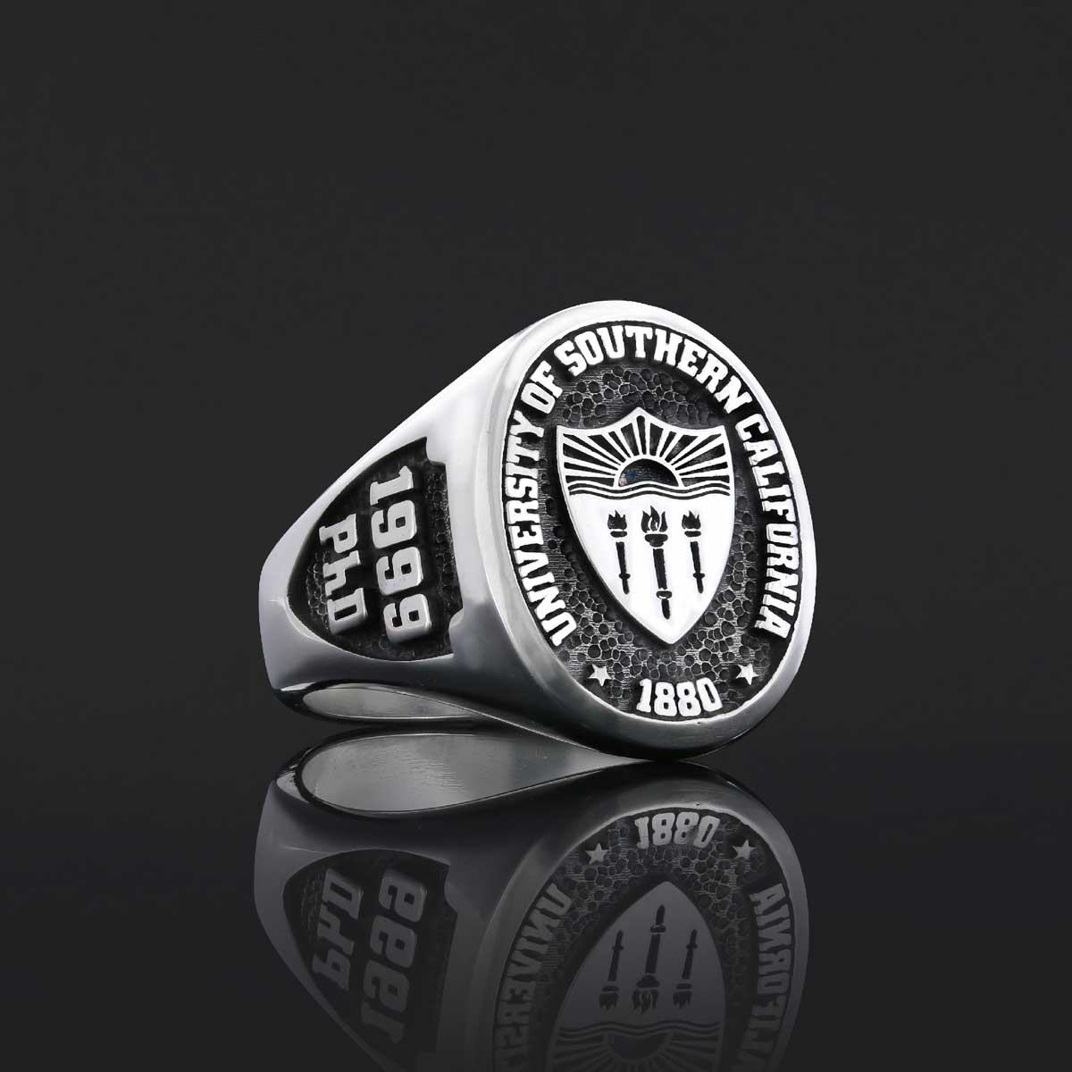 The Ohio State University Ring, Class Ring, High School Ring, Graduation Ring, Queen's University Ring The Ohio State University Ring, Class Ring, High School Ring, Graduation Ring, Queen's University Ring