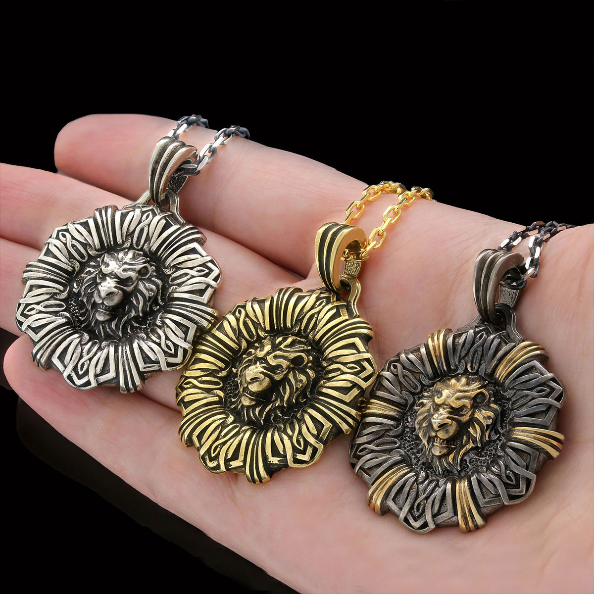 Custom Design Silver Leo Pendant