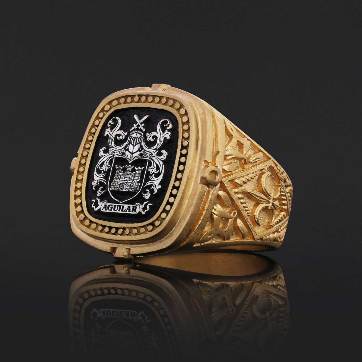 Custom Family Crest Ring, Personalized Family Crest Ring, Family Coat of Arms Ring