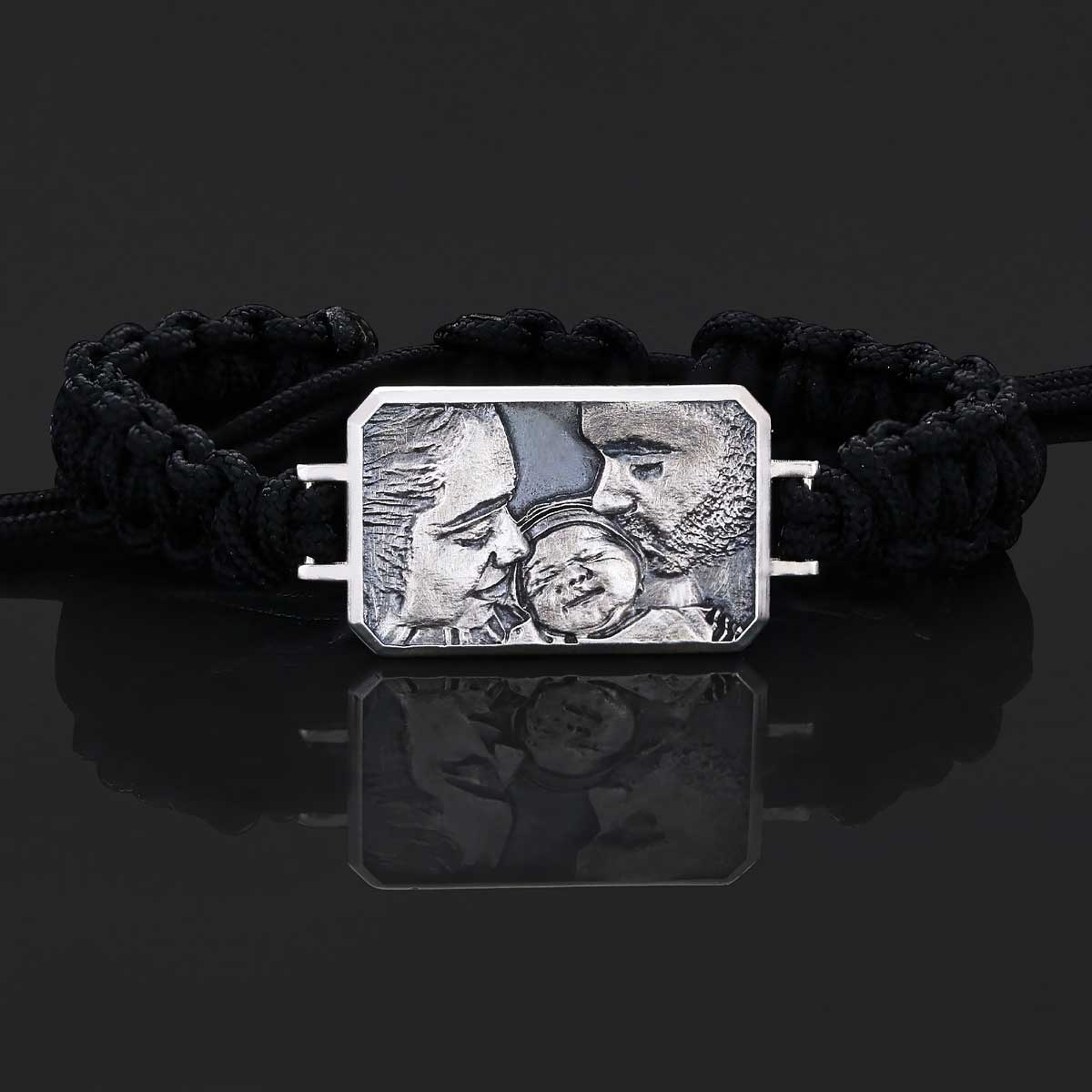 Family ForeverBracelet, Customizable Bracelet to Wear Your Cherished Memories