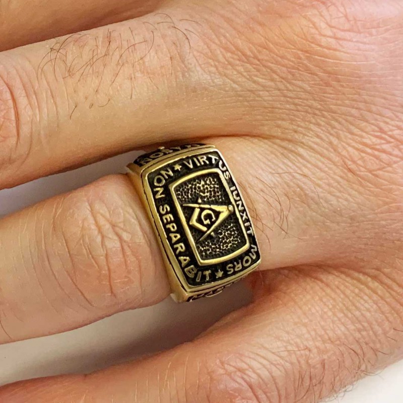 The Square and Compass Ring