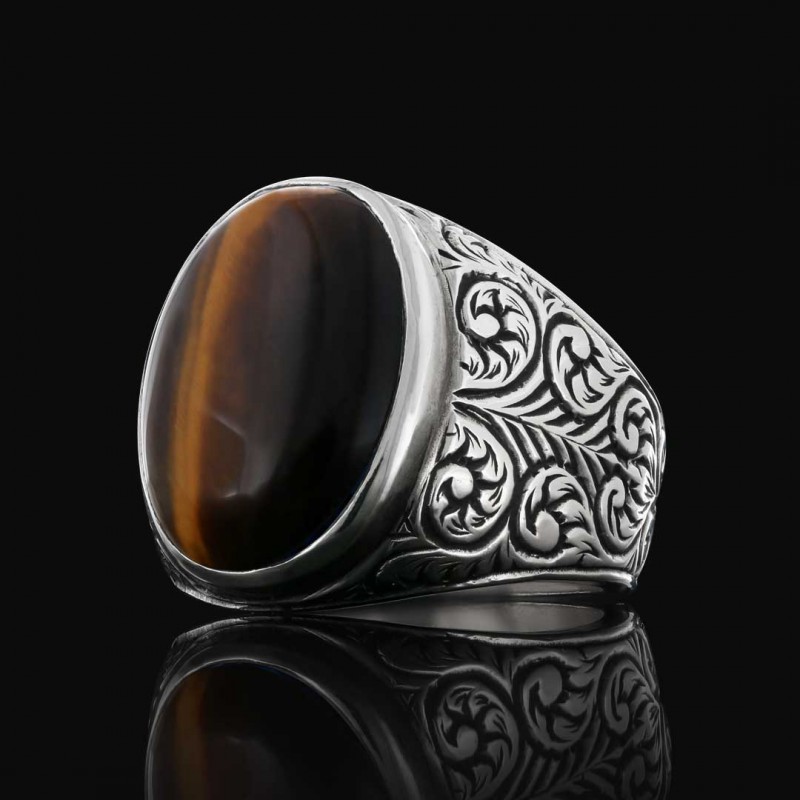 Men 925 Sterling Silver Ring With Unique Motif