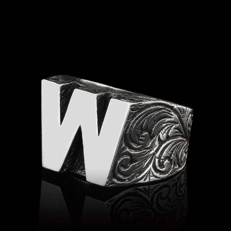 Silver Alphabet W Ring
