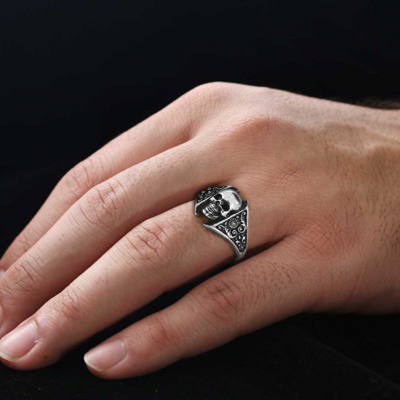 Skull Motif Ring