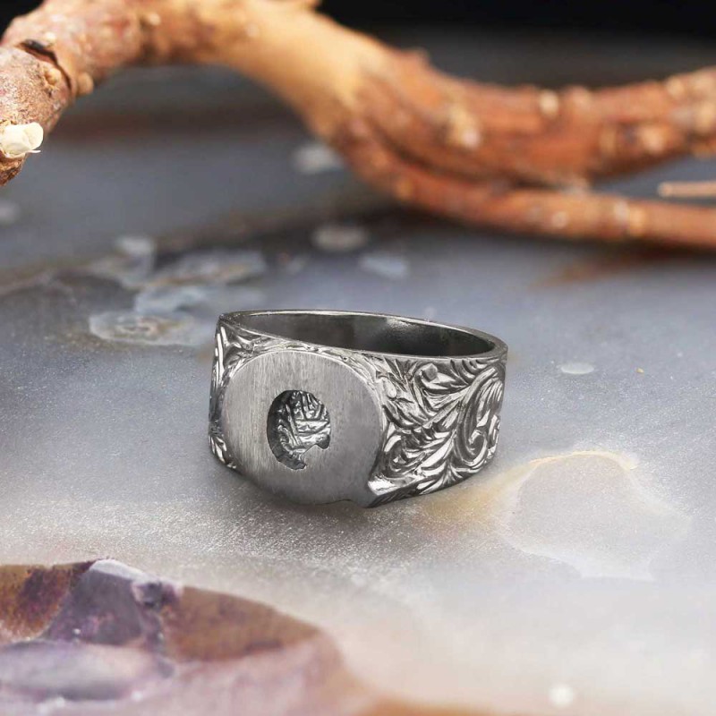Sterling Silver Monogram Q Bold Alphabet Women Ring