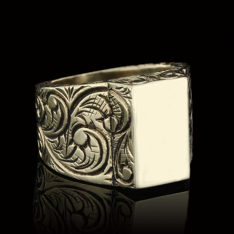 Unique Design Monogram I Bold Alphabet Ring