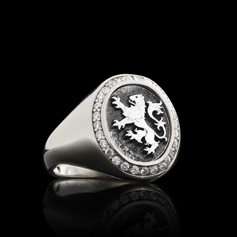 Unique Design Oval Sterling Silver Lion Women Ring