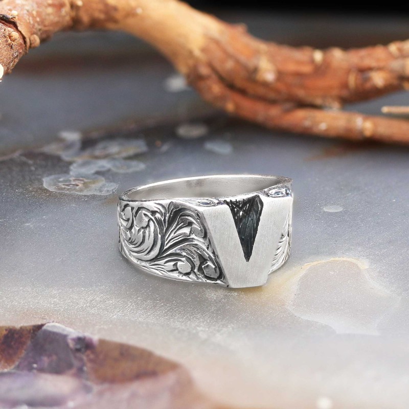 V Letter 925 Sterling Silver Women Ring
