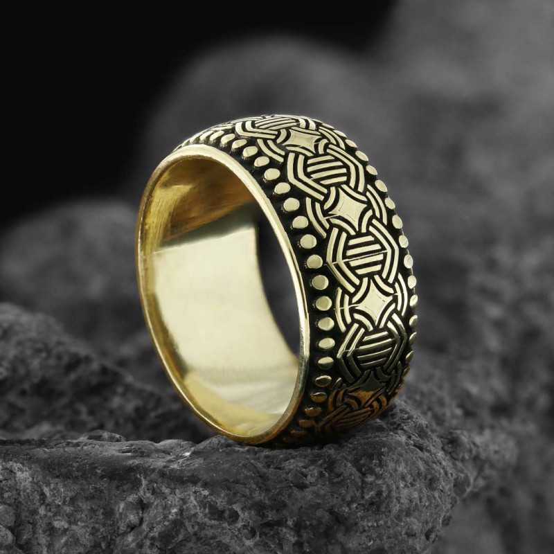 Pattern Embroidered Edges Dotted Silver Wedding Ring