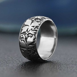 Leaf Pattern Handcrafted Special Design Silver Wedding Ring