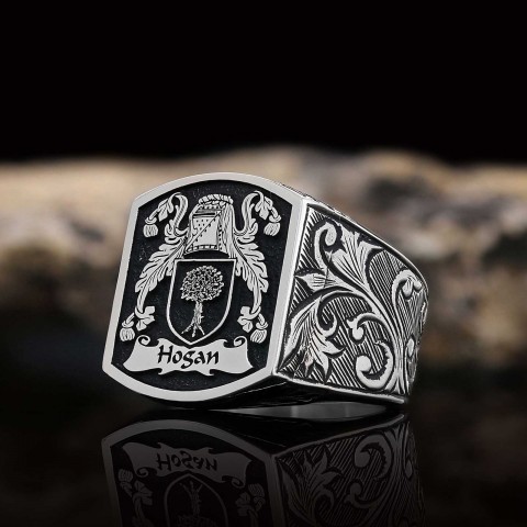 Celtic Design Family Ring, Personalized Heritage Crest Ring