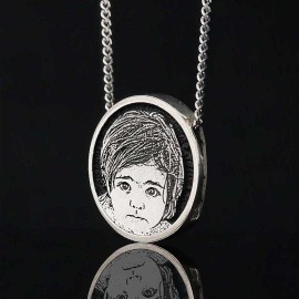 Custom Photo Pendant, Wear Your Memories in a Timeless, Elegant Design