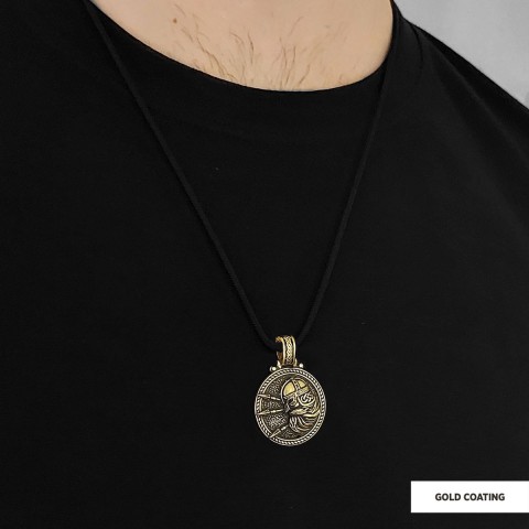 Custom Design Round Shaped Three Spear Viking Necklace