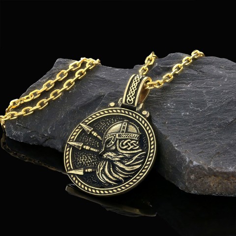 Custom Design Round Shaped Three Spear Viking Necklace