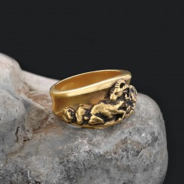 Custom Zodiac Leo Ring