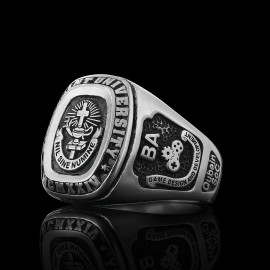 High Point University Class Ring