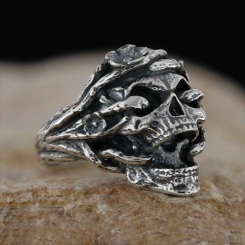 Invole Skulle Ring