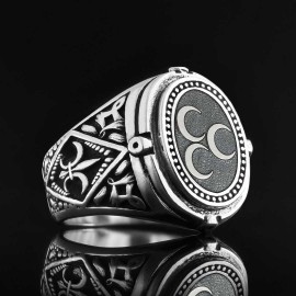 Three Crescent Islamic Ring