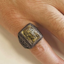 Jesus Frame Ring