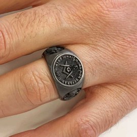 Skull and Bones Masonic Ring