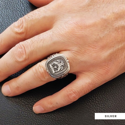 Heritage Family Crest Ring, Heraldic Family Crest Ring