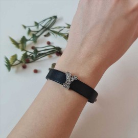 Motif Letter Y Leather Bracelet