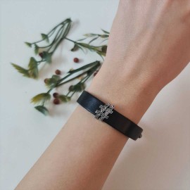 Motif Silver # Sign Bracelet