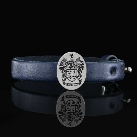 Oval Engraved Family Crest Bracelet