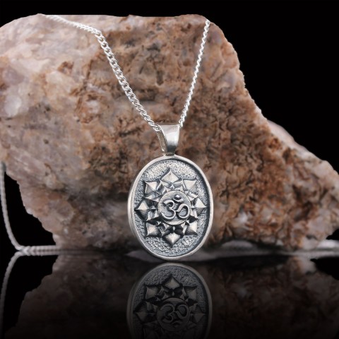 Oval Om Pendant, Aum Necklace, Yoga Inspired Om Talisman, Spiritual Jewelry, Elegant Om Necklace