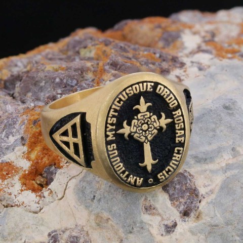 Personalized Rosae Crucis Ring, A Sacred and Symbolic Accessory