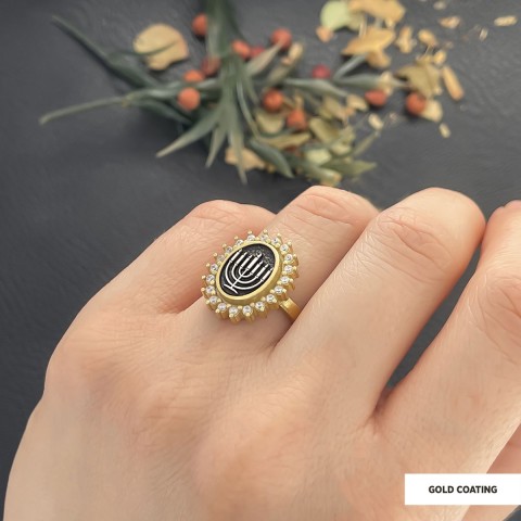 Shabbat Menorah Ring, Elegant Jewish Faith Jewelry, Symbol of Shabbat and Jewish Heritage Ring, Menorah Ring