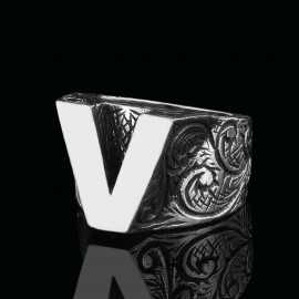 Unique Design Silver Letter V Monogram Ring