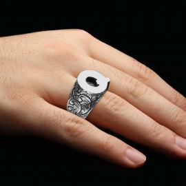 Special Design Celtic Silver Monogram Letter Q Ring