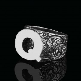 Special Design Celtic Silver Monogram Letter Q Ring