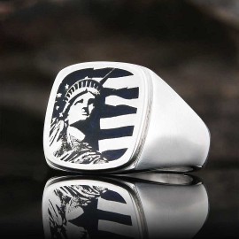 Statue of Liberty Photo Ring, Unique Custom Design to Display Your Cherished Memories