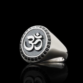 Sterling Silver Handmade Oval Stone Special Om Buddha Women Ring