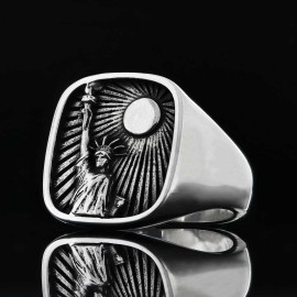 Statue of Liberty Ring