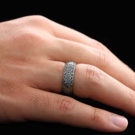 Special Design Modern Motif Silver Wedding Ring
